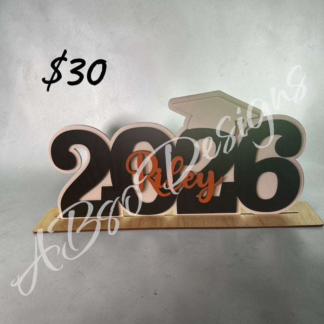 Personalized graduation centerpiece sign