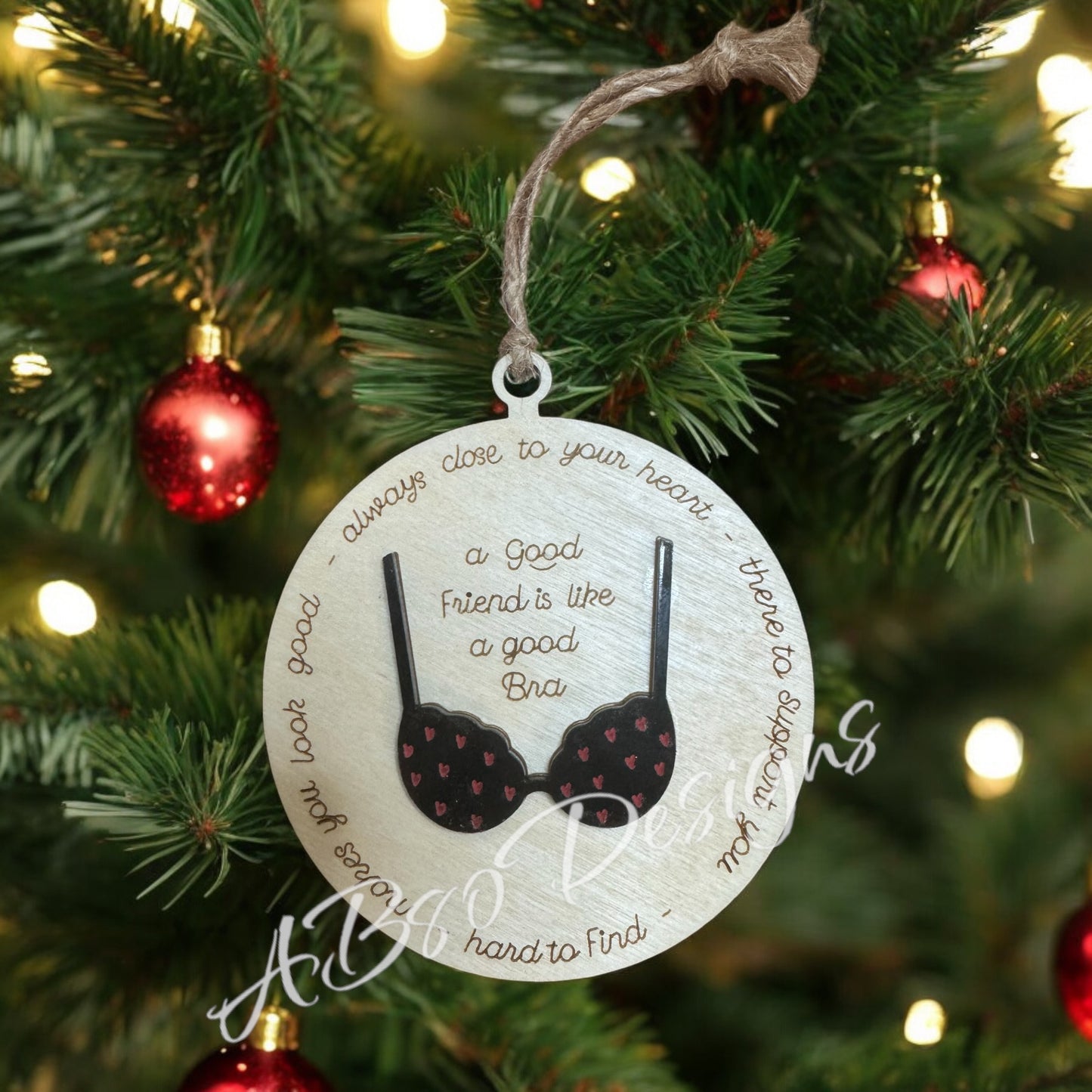 Good friend ornament (black bra)