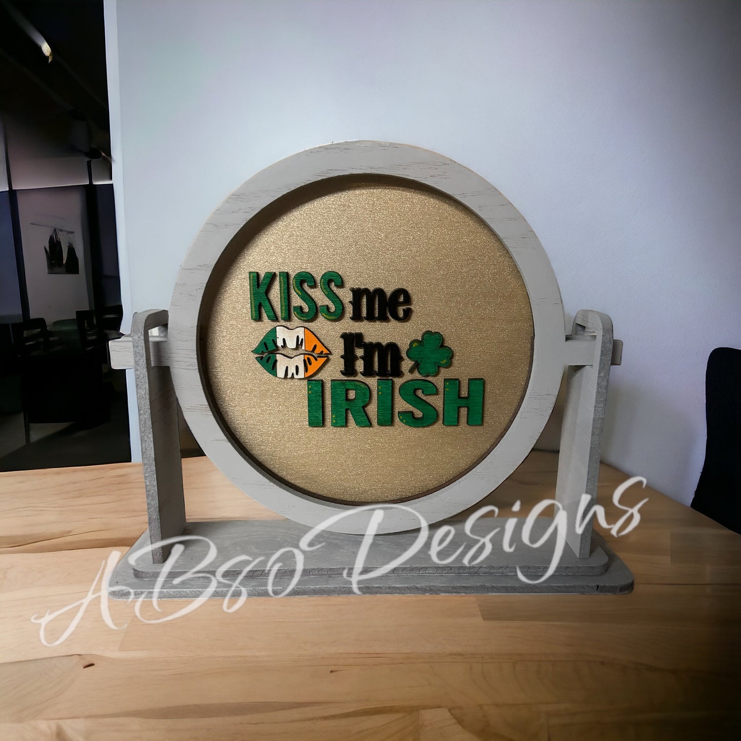 Kiss me, Im Irish insert