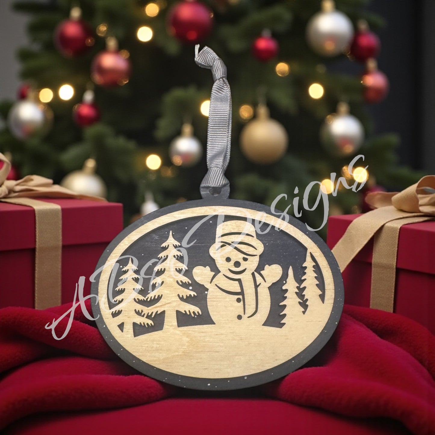 Personalized snowman/reindeer ornament