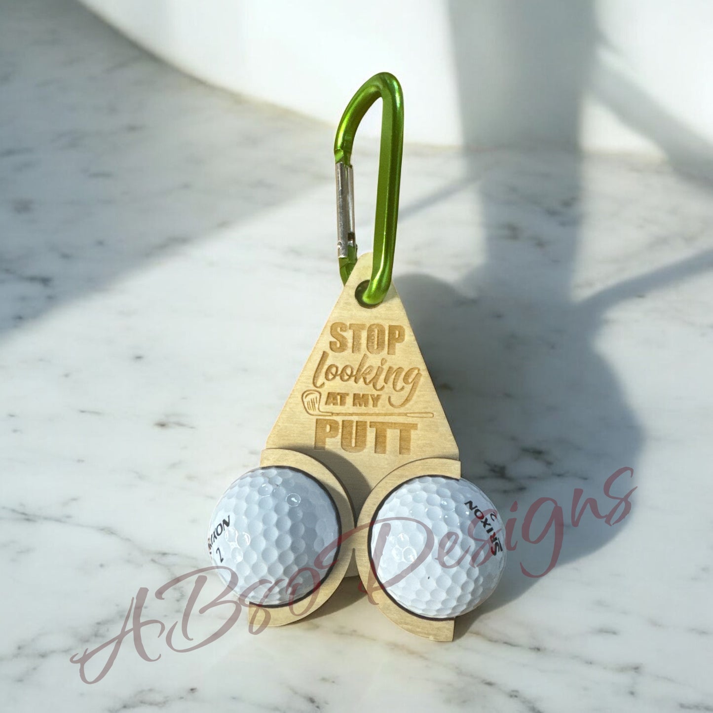 Golf ball holder