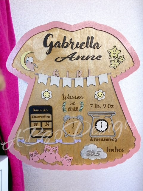 Girl birth announcement wall hanger