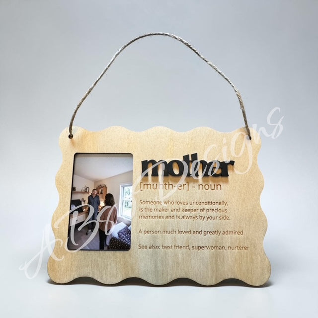 Definition hanging frame