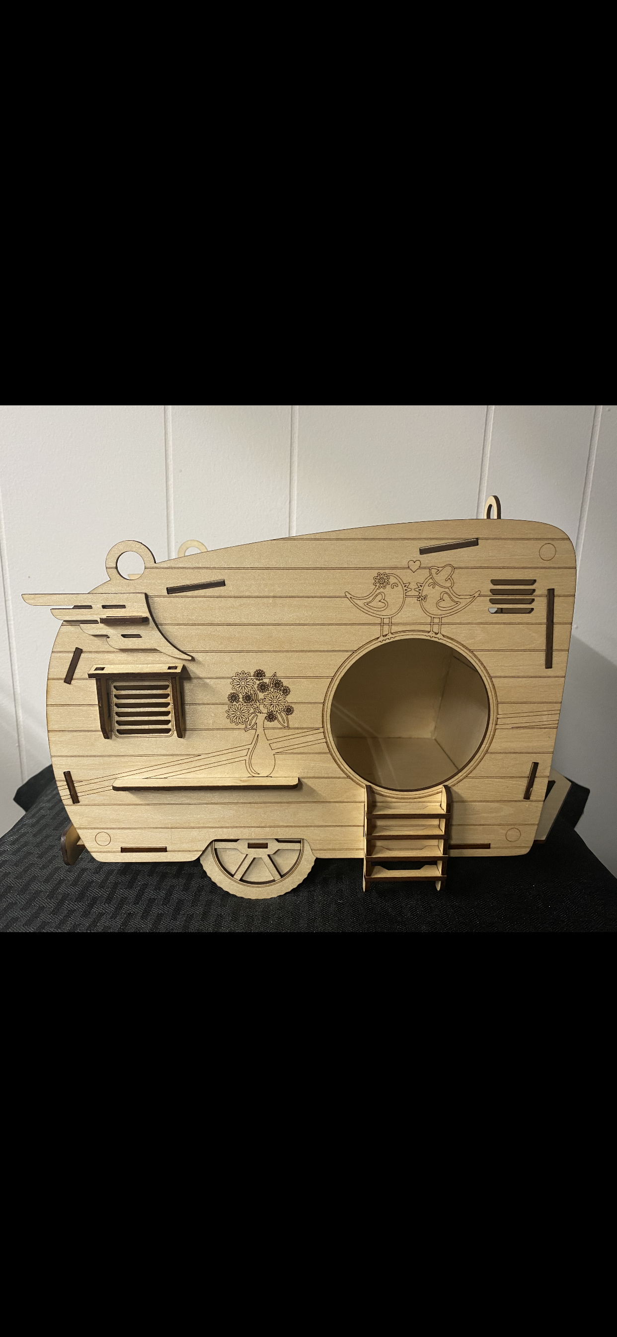 Camper birdhouse