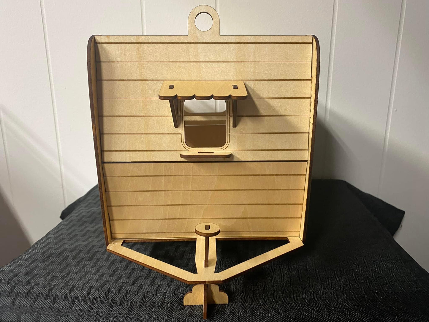 Camper birdhouse